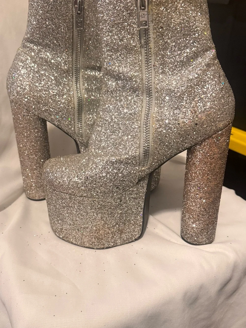 CURRENT MOOD SKYLINE PLATFORM BOOTS size 11